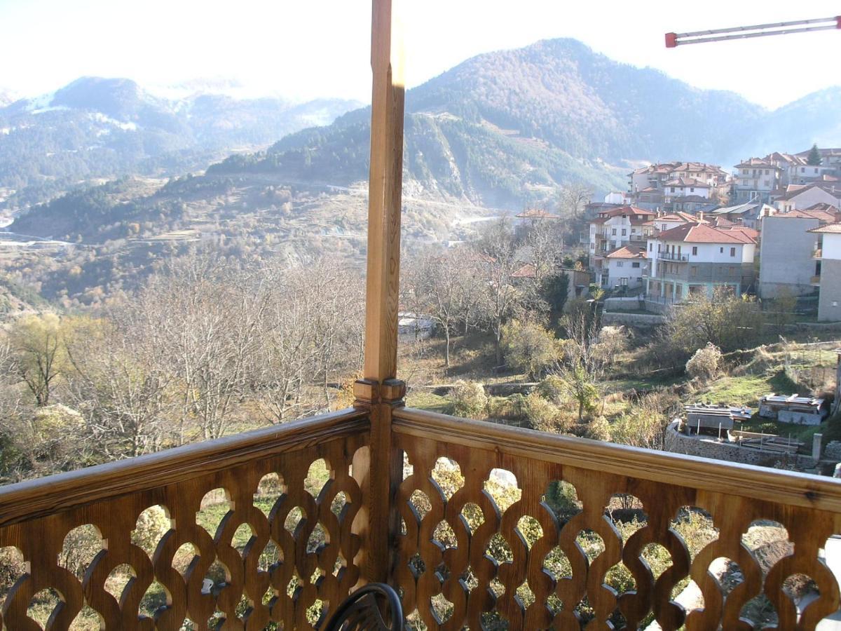 La Petri Studios With Fireplace & View Metsovo Exterior photo