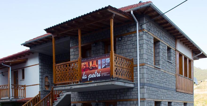 La Petri Studios With Fireplace & View Metsovo Exterior photo